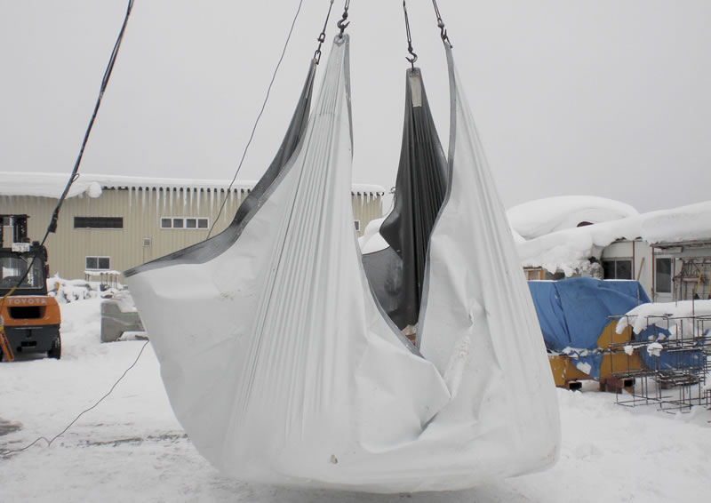 除雪用シートSP
  (除雪作業を軽減するシート)