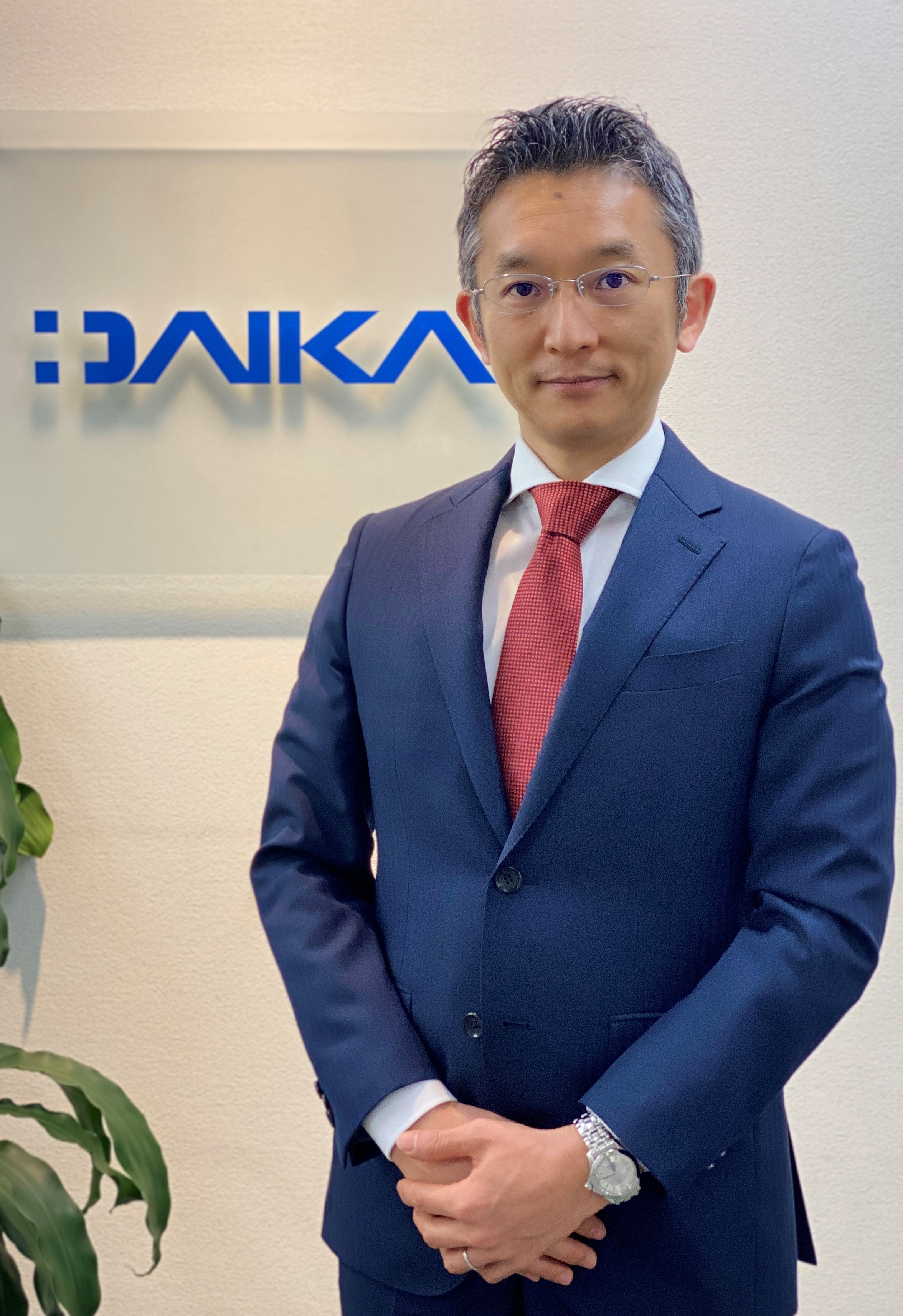 代表取締役社長 笠井 一宏 代表取締役社長 笠井 一宏
